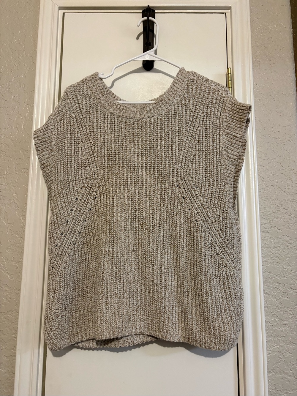 Neutral Knit Sleeveless Sweater Vest